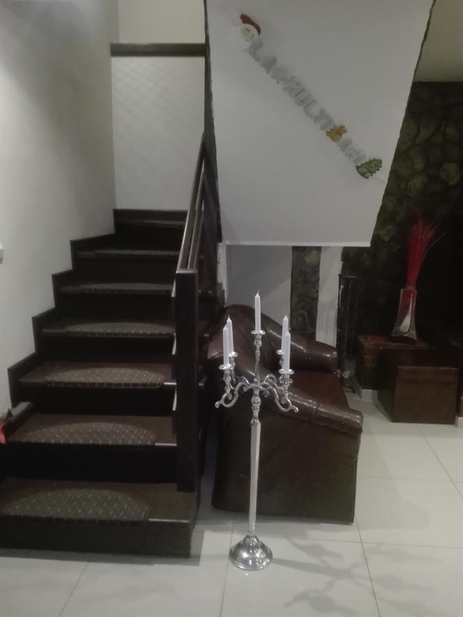 Casa De Vacanta Silvia Vărmaga Exteriör bild
