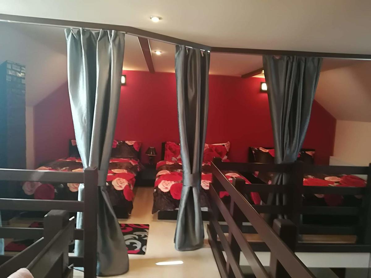Casa De Vacanta Silvia Vărmaga Exteriör bild